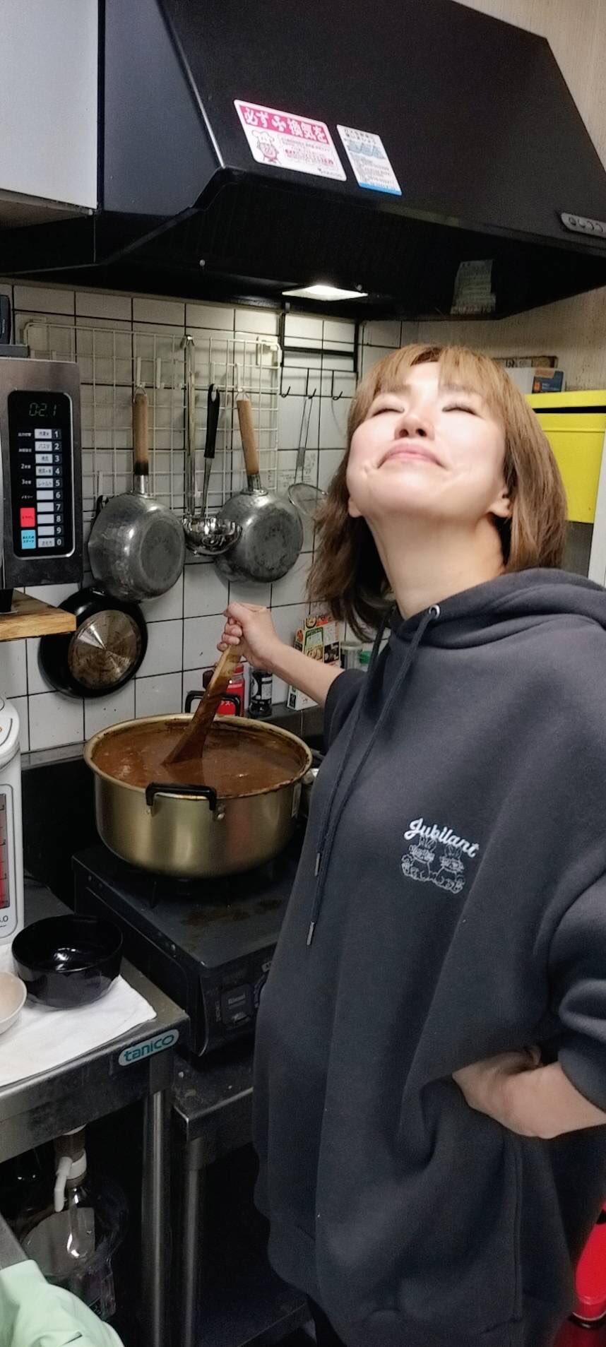 ヒルナンデス 家政婦マコさん「旬のナスとトマトの味噌豚カレー」の作り方知っ得レシピ