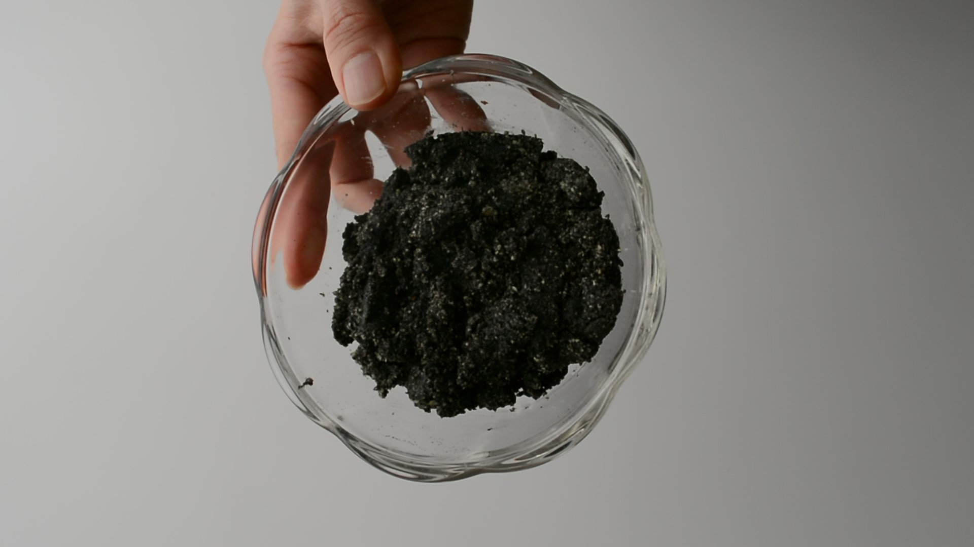 楽天市場デイリー1位 黒ごまペースト SNS話題沸騰中！ 黒ゴマ 黒胡麻 有機ごま 松の実 生くるみ 生クルミ くるみ ペースト まっくろペースト無糖 無塩注文後に挽いてお届け魔法の美容食 丸ごと 挽きたて POCO MUCHO : LESBONBONNES レボンボン