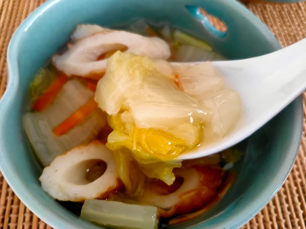 簡単で激ウマ！これ作るといつも白菜が秒で消えます！『やみつきちくわ白菜』の作り方 - てぬキッチン