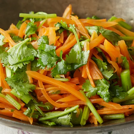 クッキング：ダンダダン酒場のパクチーサラダを再現する - ダラス転勤でおろおろする家族の日記