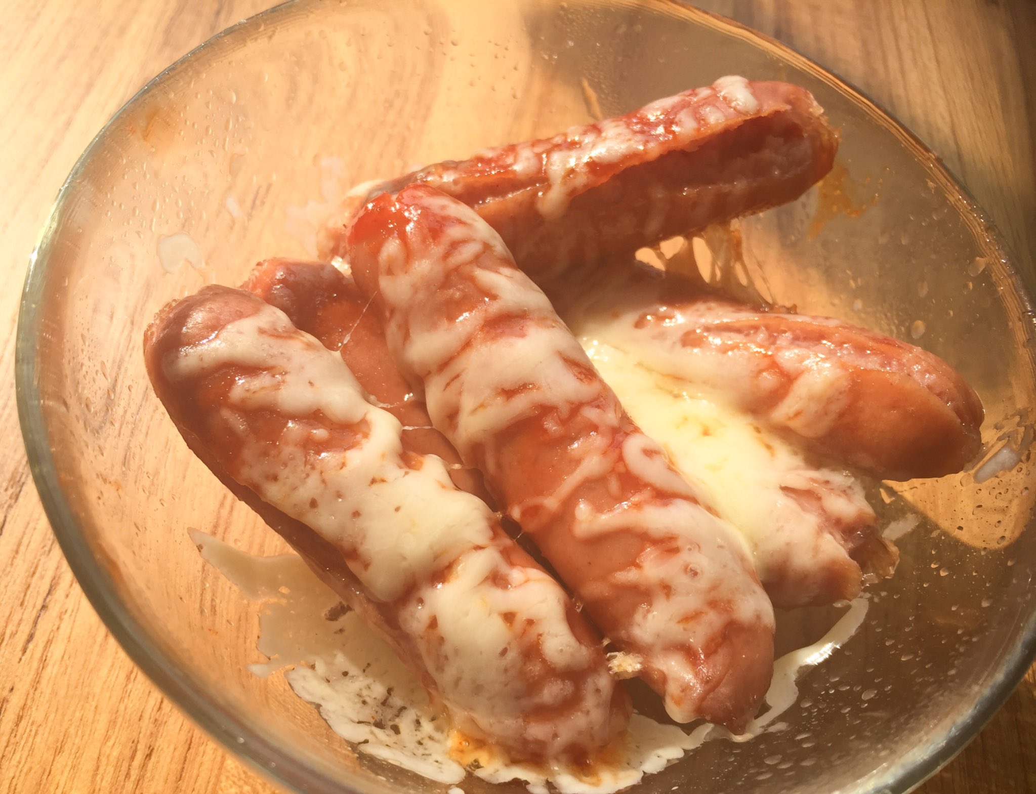 超絶悶絶丼の作り方とレシピ卵、ウィンナー、チーズで美味しい料理