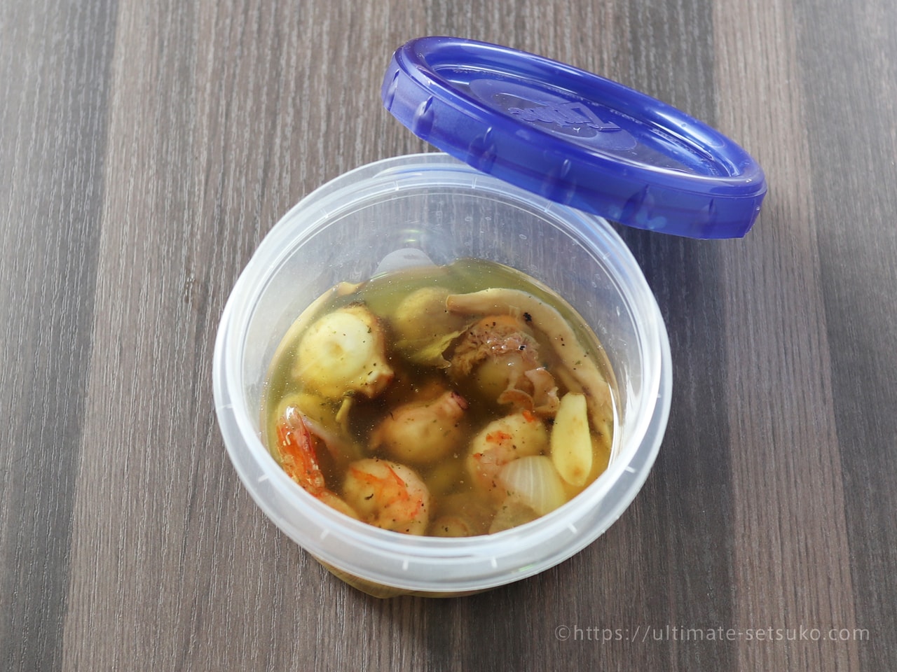 作るより経済的？コストコ「シーフードアヒージョ」のおいしい食べ方 - macaroni