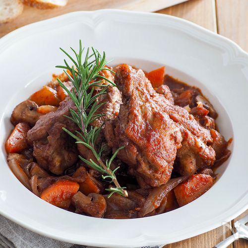 鶏肉の和風赤ワイン煮