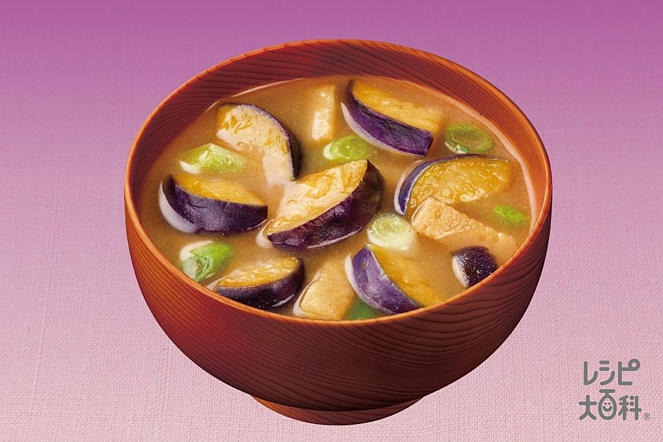 焼き茄子と油揚げのお味噌汁 ひと手間でグッと美味しく♡