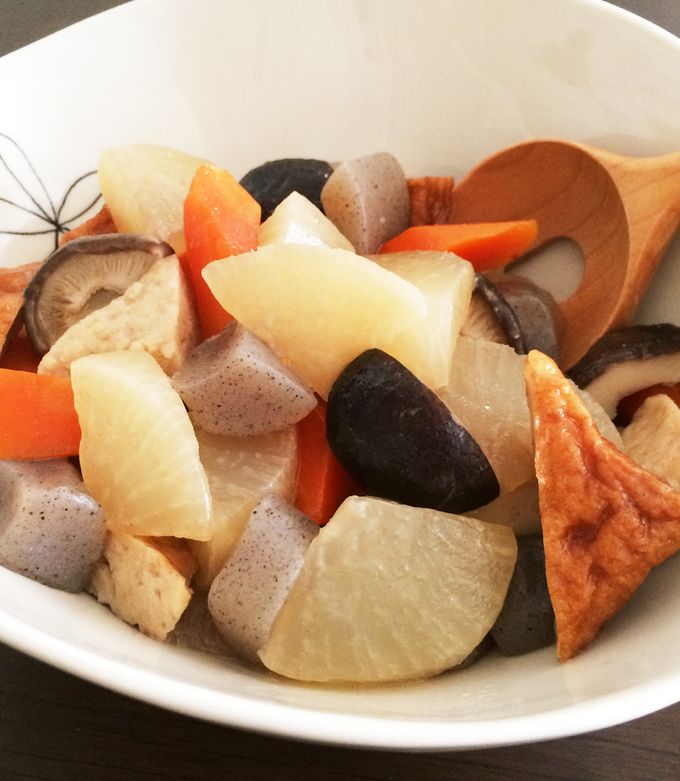 大根と人参とさつま揚げと鶏肉の煮物