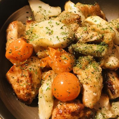 鶏肉と長ねぎのアヒージョソトレシピキャンプ飯レシピ＆アウトドアライフ・プラットフォーム