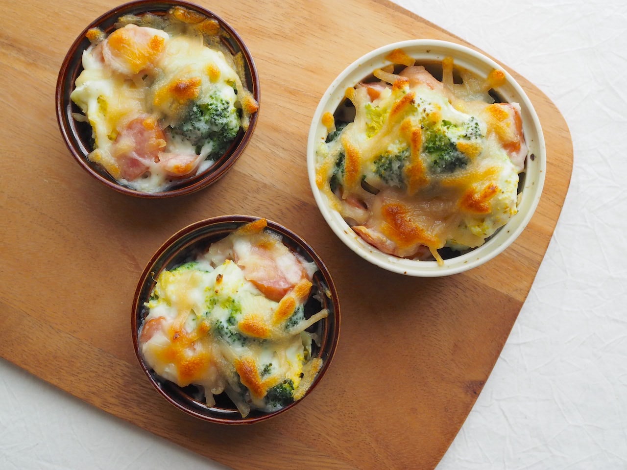 おさつマカロニグラタン弁当