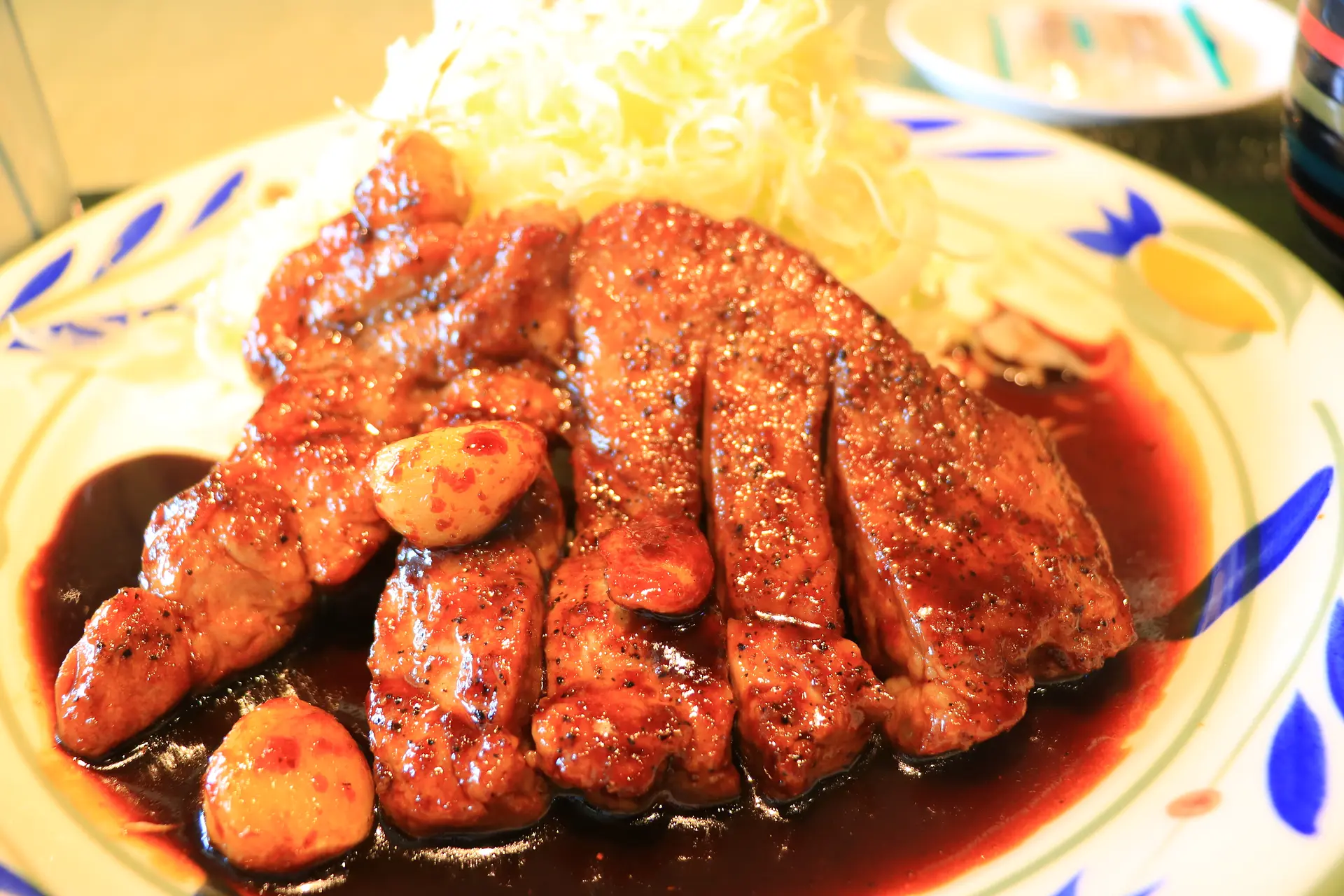 こってりソースの四日市とんてき 動画レシピPork steak with Worcestershire sauce.ほっこりおうちごはん