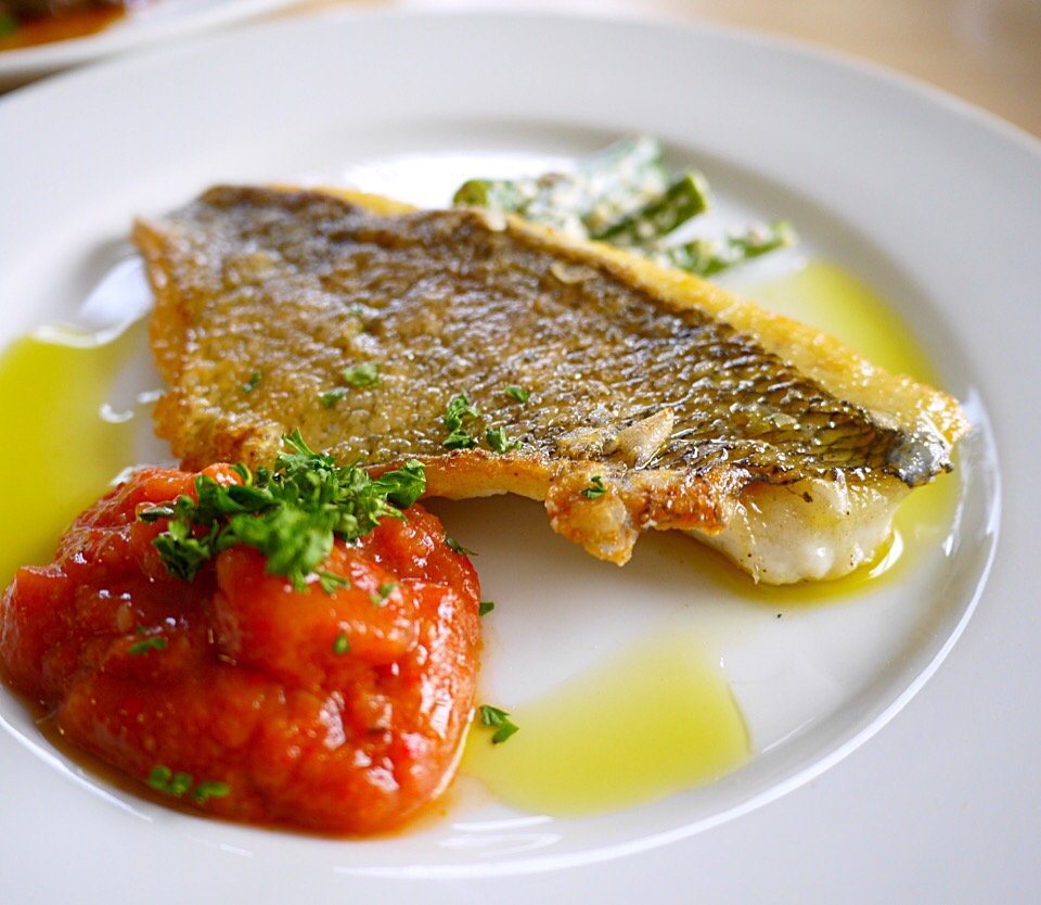 春料理 まさに芸術！プロが教える 誰でも作れるお洒落な魚料理の作り方