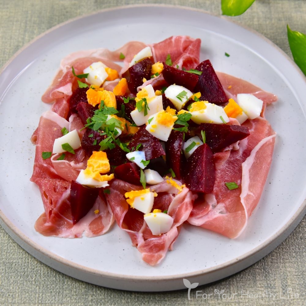 切って混ぜるだけ！渦巻きビーツと生ハムのカルパッチョクラシル