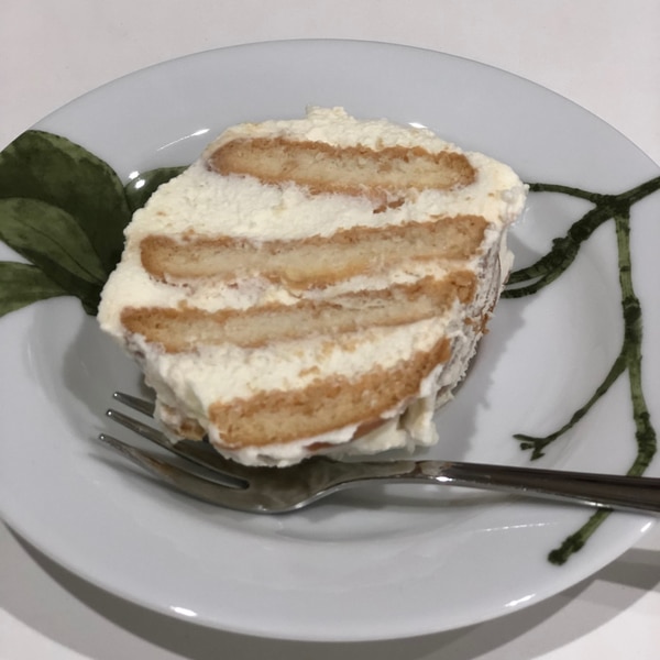 ビスケットケーキの作り方。初心者さんでも失敗しらずの簡単レシピ♪ - macaroni