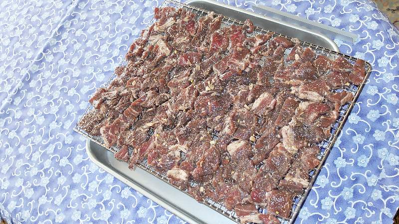 電子レンジで厚めのビーフジャーキ