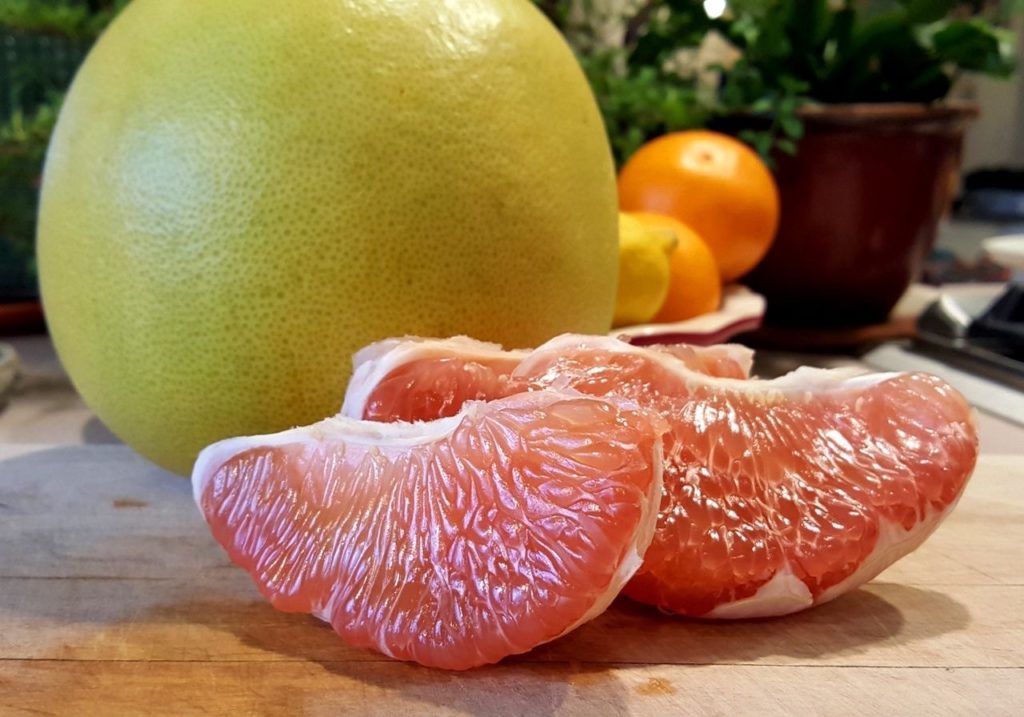 ベトナム南国フルーツ・栄養価が高いドラゴンフルーツを美味しく食べよう！Danang de 観光ダナンスタイルダナンが好きDanang.Style