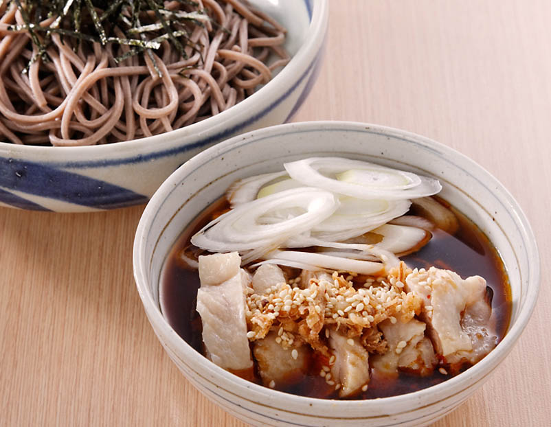 鶏肉たっぷり肉そば