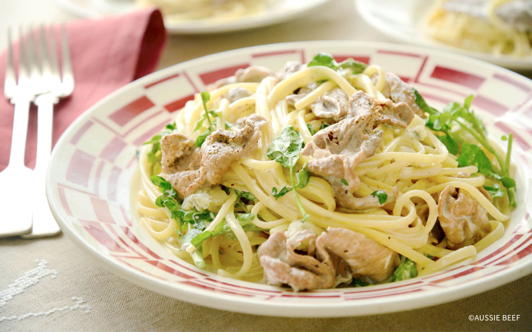 ゴルゴンゾーラのクリームパスタ🧀 濃厚でクセになるパスタでリピーター様にも人気なパスタです 実はゴルゴンゾーラ系の青かびチーズが大の苦手です15年以上前にお客様からリクエスト頂き、自分でも 美味しい と言えるほど納得いくまで試行錯誤しやっとの思いで