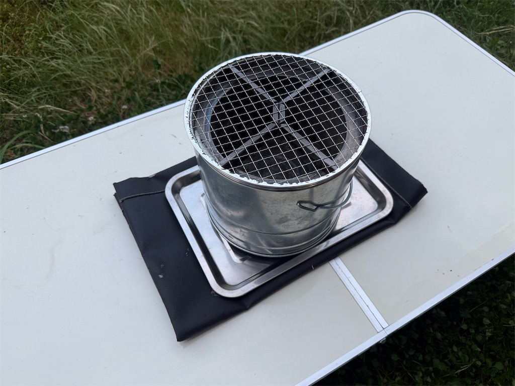 尾上製作所 ONOE鉄鋳物こんろ角型 CI-1607 キャンプ用品 バーベキュー コンロ グリル BBQ 七輪 テーブル上 ソロバーベキューコンロ CR-M ステンレス + コンパクトピザオーブンⅡ + バーベキューネット ２９６１ ≪最新≫尾上製作所 ONOE鉄鋳物こんろ角型 CI-1607