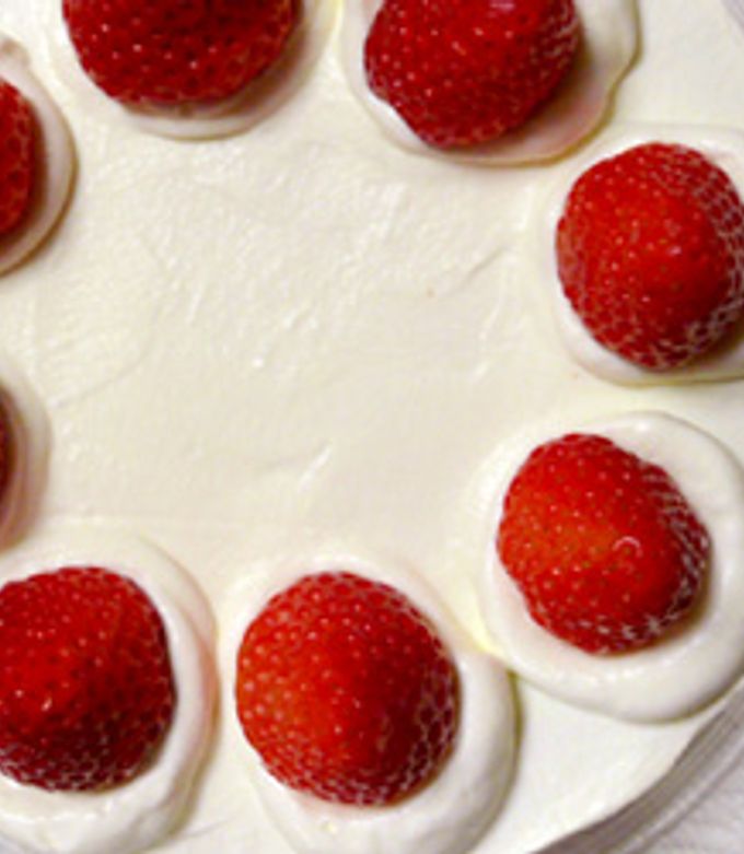 いちごのショートケーキレシピ：初心者におすすめ！簡単手作りお菓子