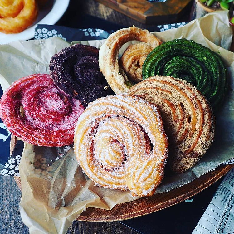 レンジで簡単！2つの材料で作るマシュマロクッキ