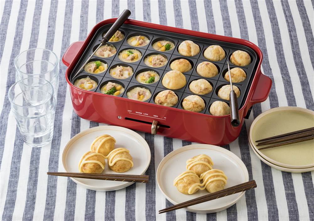 大人のロシアンたこ焼きはロシアンでもないし美味しそうな具材しか使わない。ポテサラたこ焼き最高。 - 変デジはてな支所