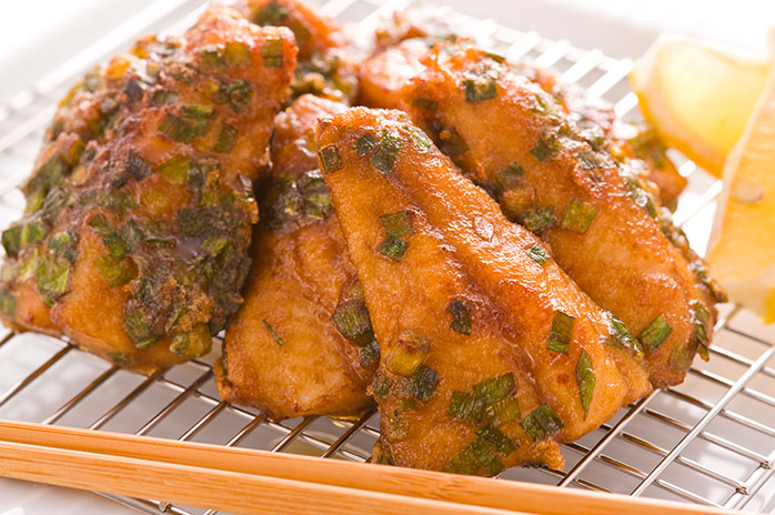 屋久島名物「トビウオの唐揚げ」は一匹まるまる揚がってた！ : 東京別視点ガイド