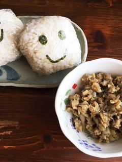 鹿児島県豚みそ入りおにぎり レシピ・作り方 by にゃんこすけ321 - 楽天レシピ