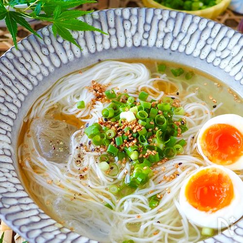 めんつゆで作る！ 簡単たぬきそうめん
