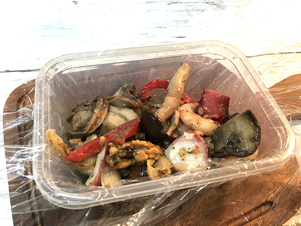 コストコのシーフードアヒージョ完全攻略ガイド！アレンジレシピやおすすめの食べ方を紹介