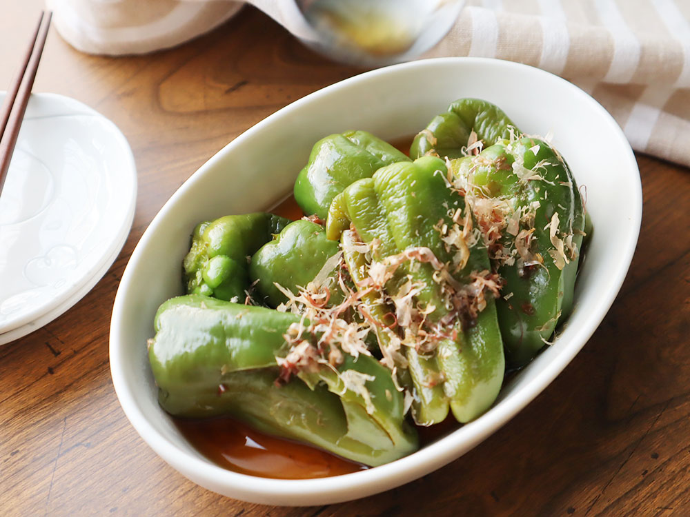 レンジで4分！簡単「ピーマンのさっぱり煮浸し風」 - 朝時間.jp