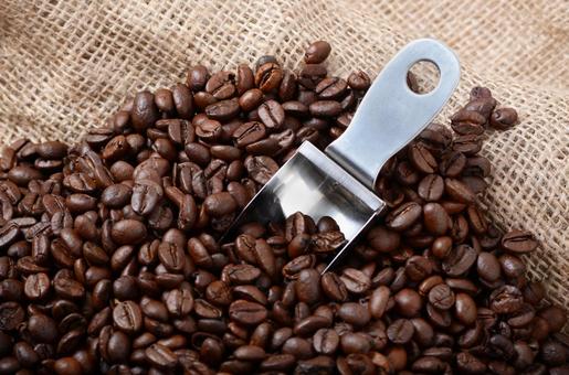 フリー写真エスプレッソコーヒーと本でアハ体験GAHAG著作権フリー写真・イラスト素材集 - GAHAG著作権フリー 写真・イラスト素材集