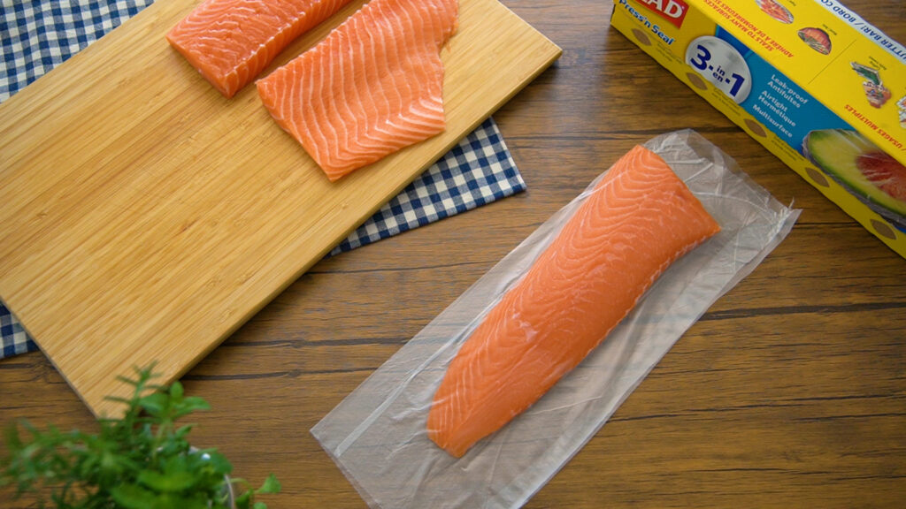 コストコのサーモンフィレの簡単な切り方を写真付きで解説