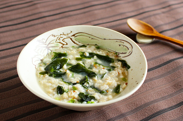 ベーコンとコーンの豆乳オートミール粥