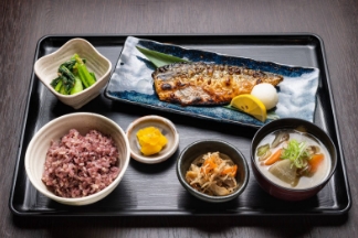 和っ葉 玄米おにぎりとおばんざいの店 - 和洋全般天文館 - かごぶら