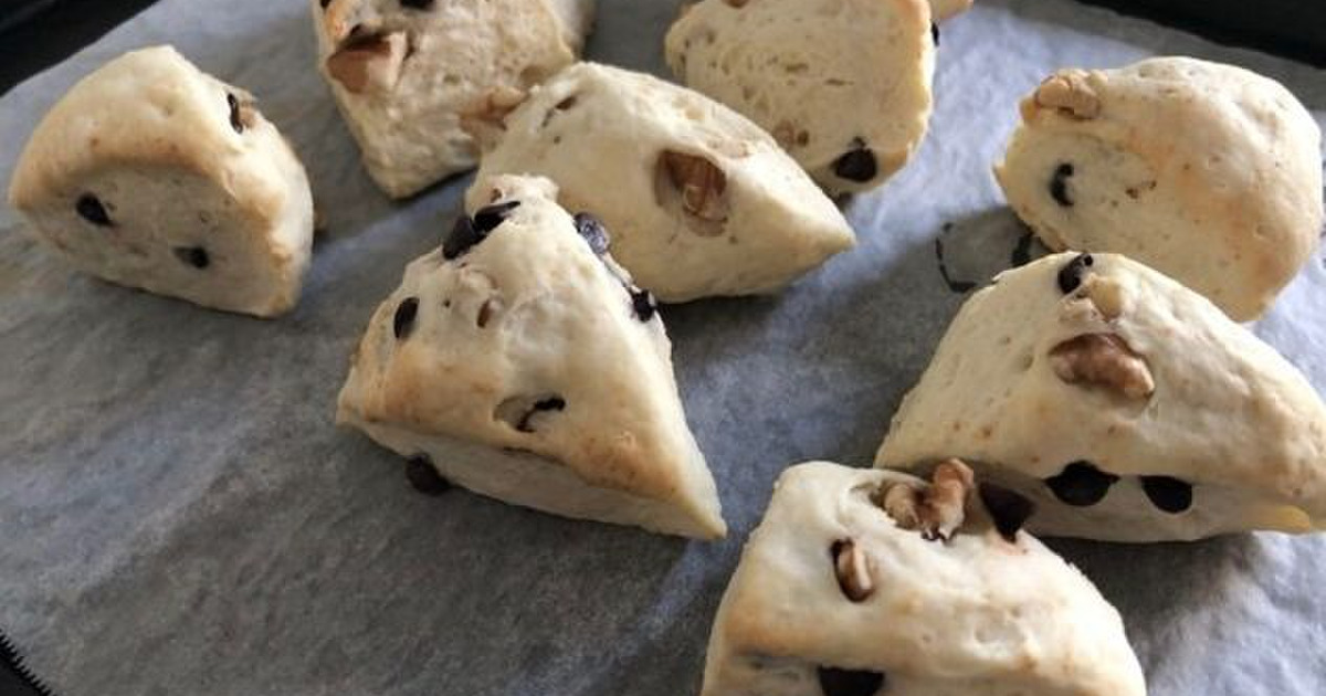 オーブンまで10分！バター不使用でお手軽「バナナスコーン」 - 朝時間.jp