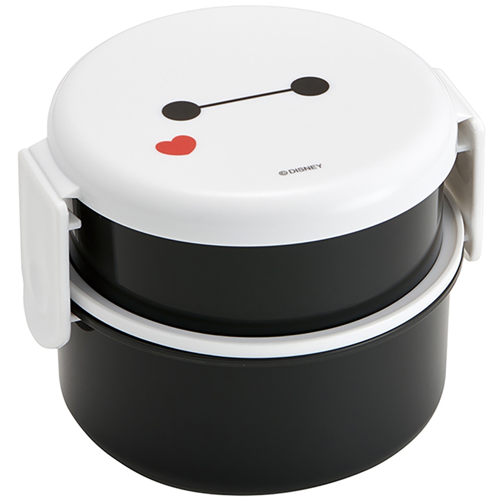 🍱06 02 05 ▷ベイマックスおにぎり ▷塩焼きそば ▷ごま団子 ▷ミニトマト ▷ウインナー ▷ネギ入り卵焼き ▷トンカツ節分が終わったら次はバレンタイン💝 とりあえず今日はベイマックスで 簡単バレンタイン弁当です💌 イベントのお弁当はトムさんのピックが 大活躍して