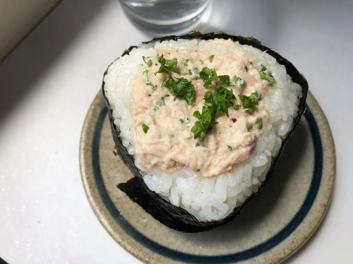 ツナマヨおにぎり」20選美味しい作り方レシピサイトNadia