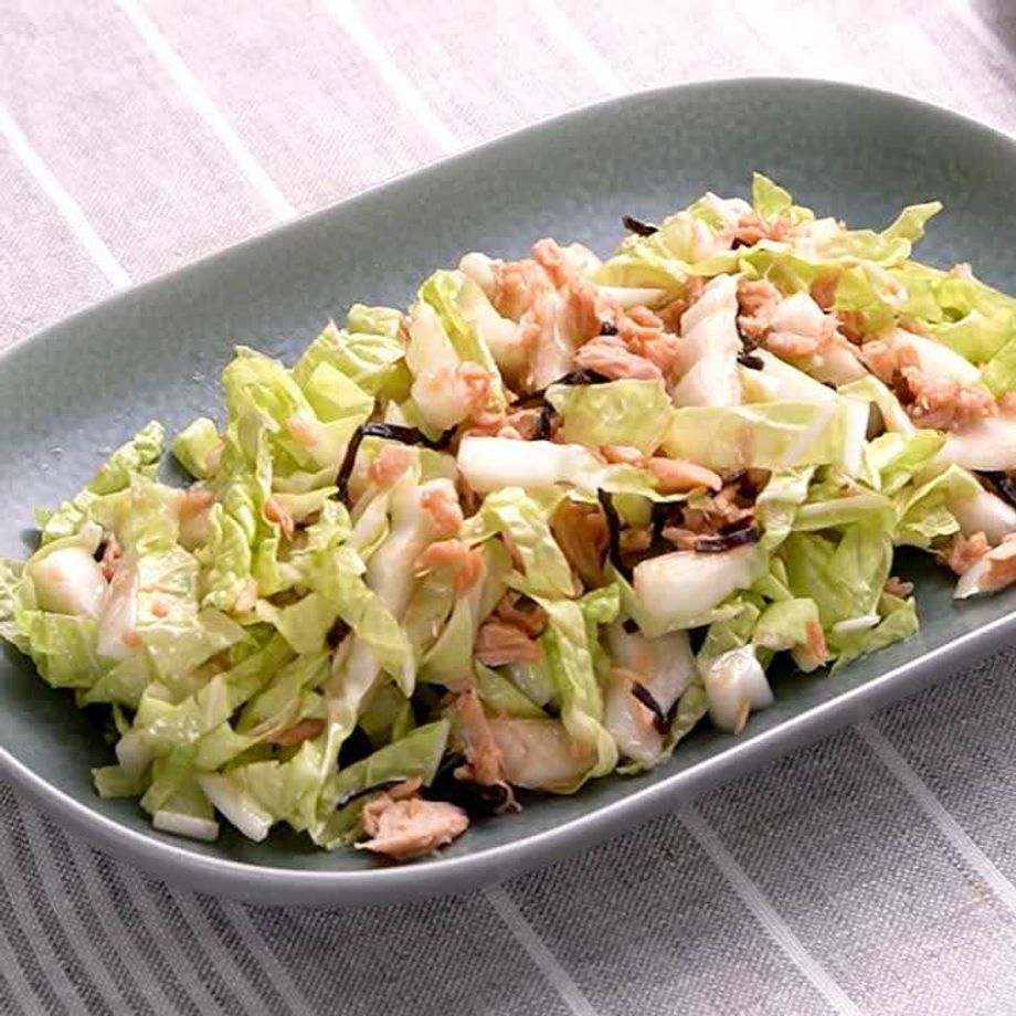 白菜とツナと塩こんぶのサラダ