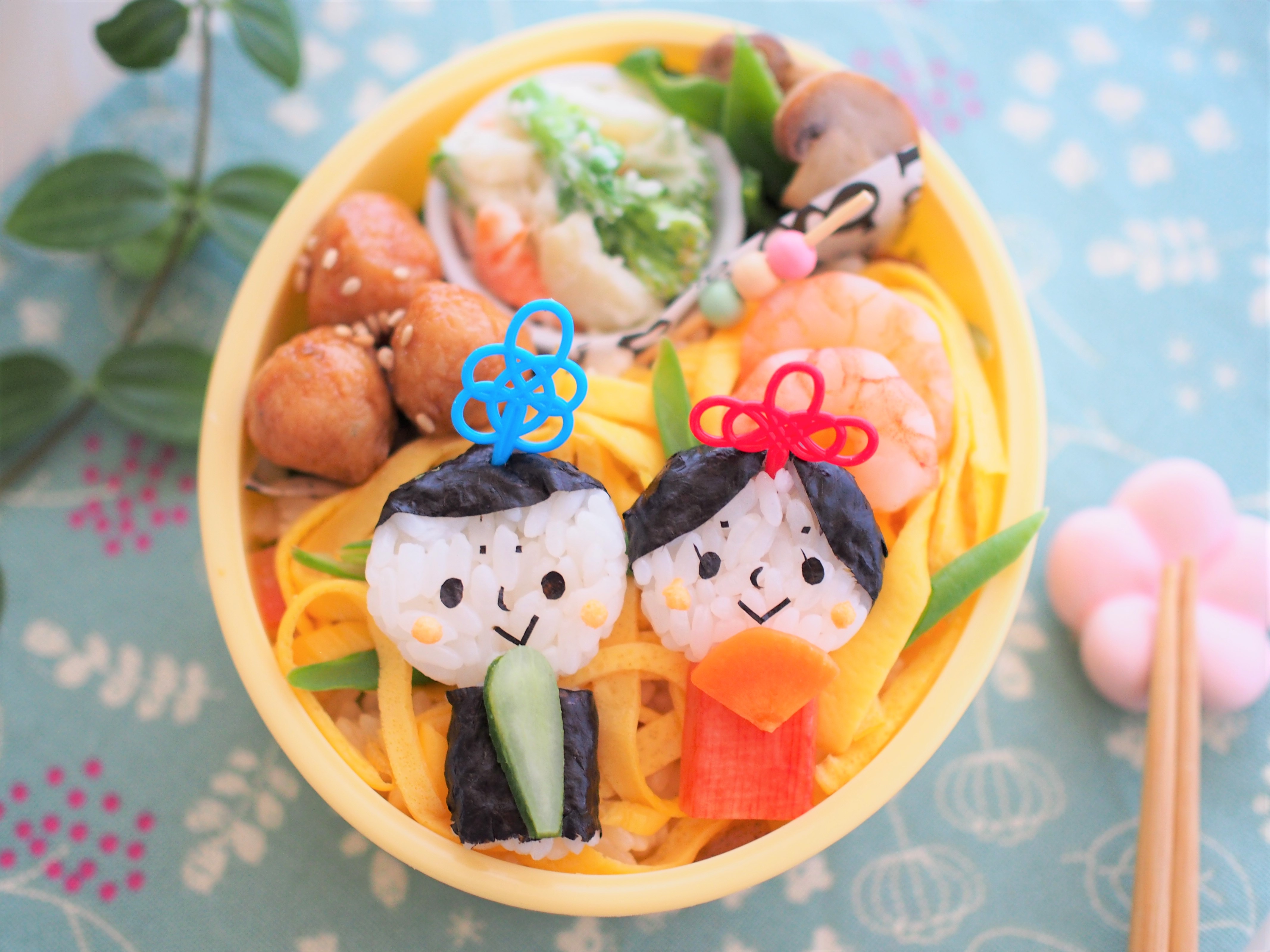 キャラ弁☆ひな祭り弁当 簡単なお内裏様とお雛様です。ザッキー☆のキャラ弁LIFE