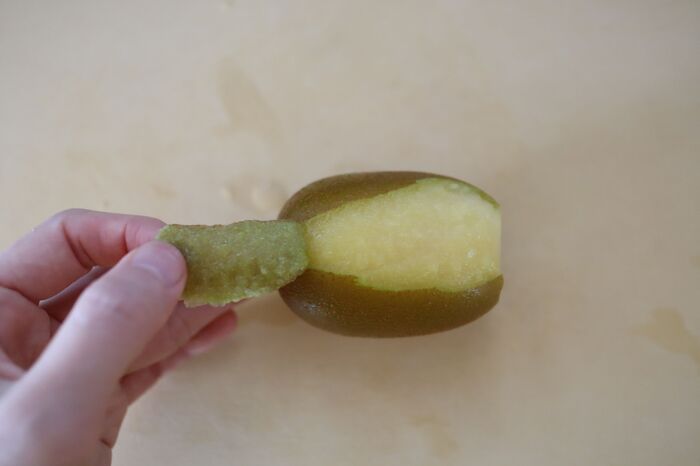 知って楽しい雑学 キウイの健康効果を最大限に高める方法は？よく見るあの切り方に問題があった！「丸ごと食べるのがおすすめ」週刊女性PRIME