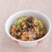 沖縄炊き込みご飯ジューシーのマッシュルームアレンジマッシュルームパワ