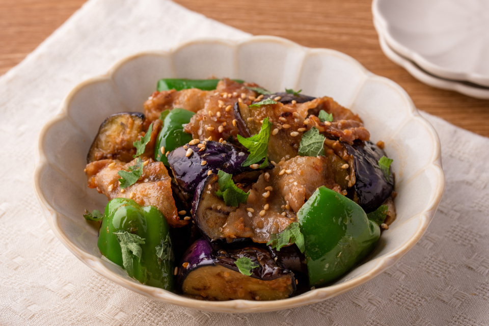 豚肉、なす、ピーマンのコク旨ごま味噌炒めハイライフポーク