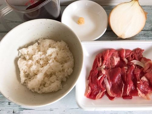 ♡あっさりコクうま！ めんつゆde肉吸いうどん♡簡単レシピ時短節約冷凍うどん: Mizukiオフィシャルブログ「奇跡のキッチン」Powered by ライブドアブログ