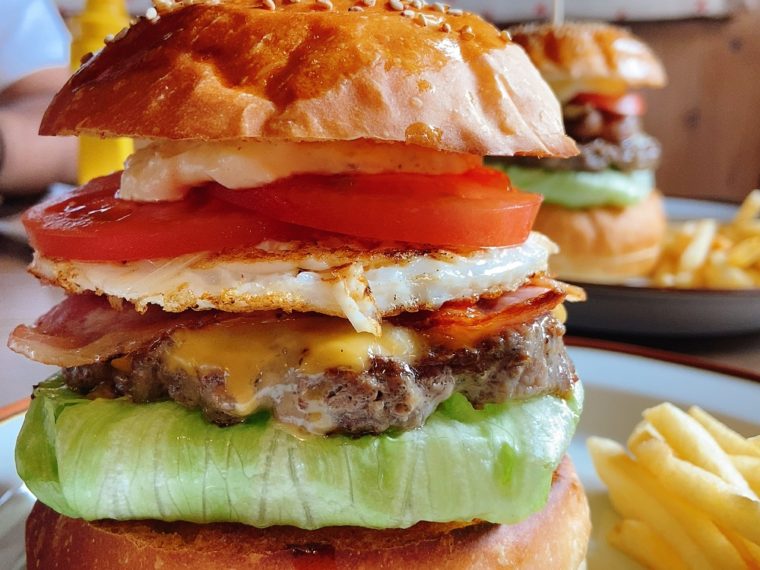 GW営業日のお知らせ。, 5 1 月 , 5 7 日 , お休みとなります。, よろしくお願いします！,ベンジャミンバーガーbenjaminburger名護市カフェ沖縄 沖縄ハンバーガー 名護市 名護市ハンバーガー okinawanfoodlab ,古宇利島 天皇賞春,屋我地島 ハンバーガ