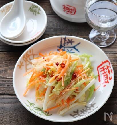 本格天津飯の献立 副菜：キャベツのピリ辛あえ、汁物：丸鶏がらスープ餃子 献立・メニュー 味の素パーク たべる楽しさを、もっと