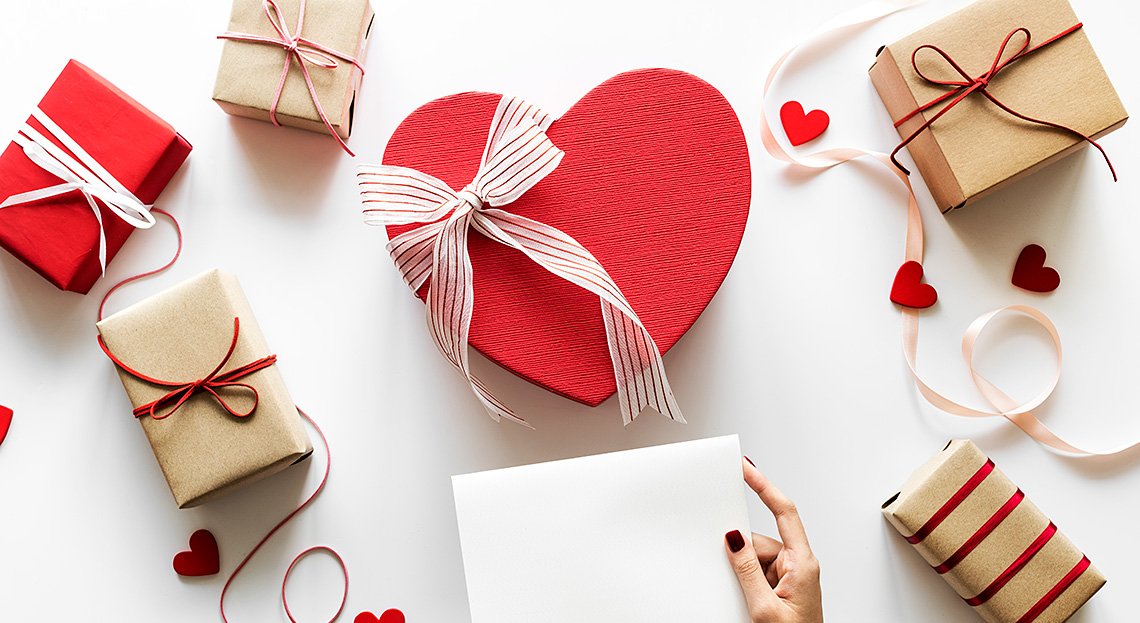 オリジナルのチロルチョコを、かわいくラッピング！制作工程も