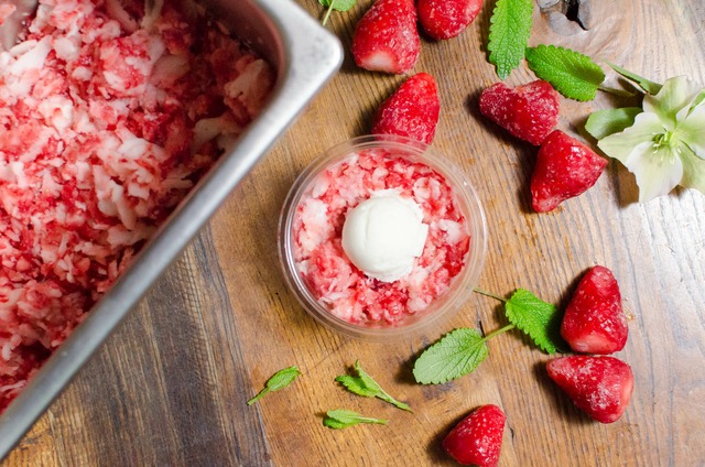 甘熟いちごを丸ごと削ったいち氷１箱６個入り ※税込み送料無料いちご屋 燦燦園