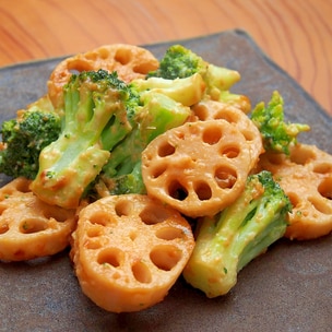 脇役だけど華やかに！ 酢れんこん 酢蓮