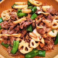 れんこんと牛肉のオイスター炒め