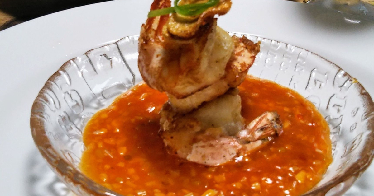 エビチリをおしゃれに盛り付け！～料理長の盛り付け指南～中国料理 東天紅