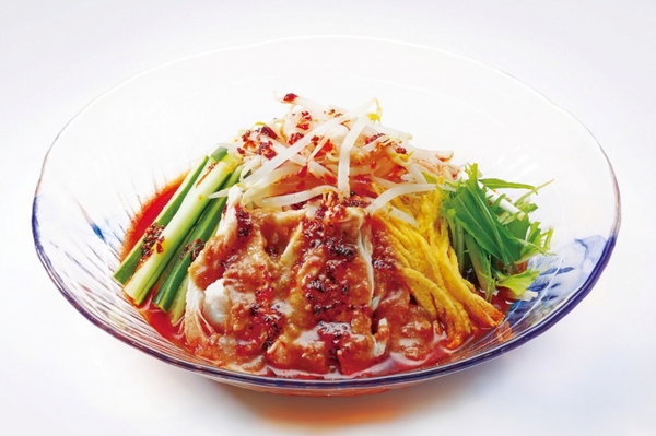 夏の冷たい麺 余熱調理で放っておくだけ！「バンバンジー冷やし中華」レシピ 本多理恵子さん