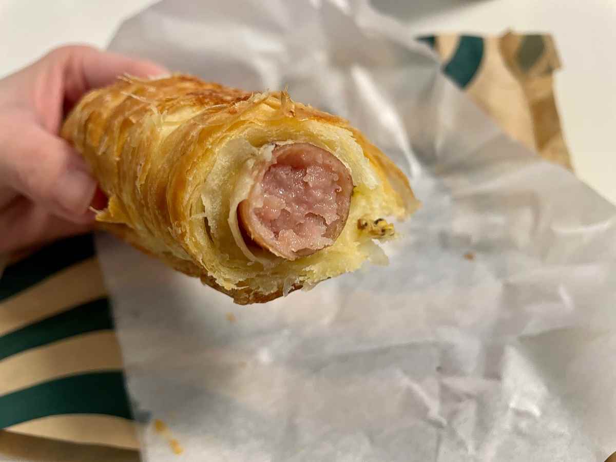 スタバ あらびきソーセージパイの価格やカロリーは？おすすめの食べ方や口コミもグルメくりっぷ